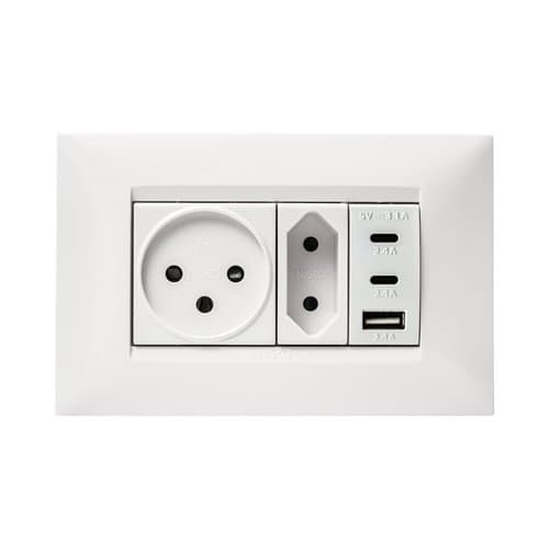 מארז טריפל USB 2CA PD 20W שקע שקע דו פיני ומסגרת BE לבנה 4M ניסקו סוויץ Nisko