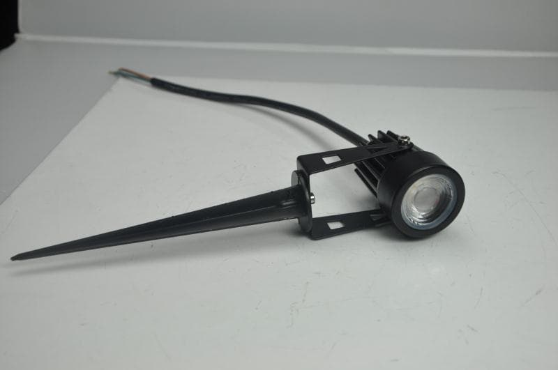 Serina – Waterproof 12V LED Garden Spike Spotlight – 2